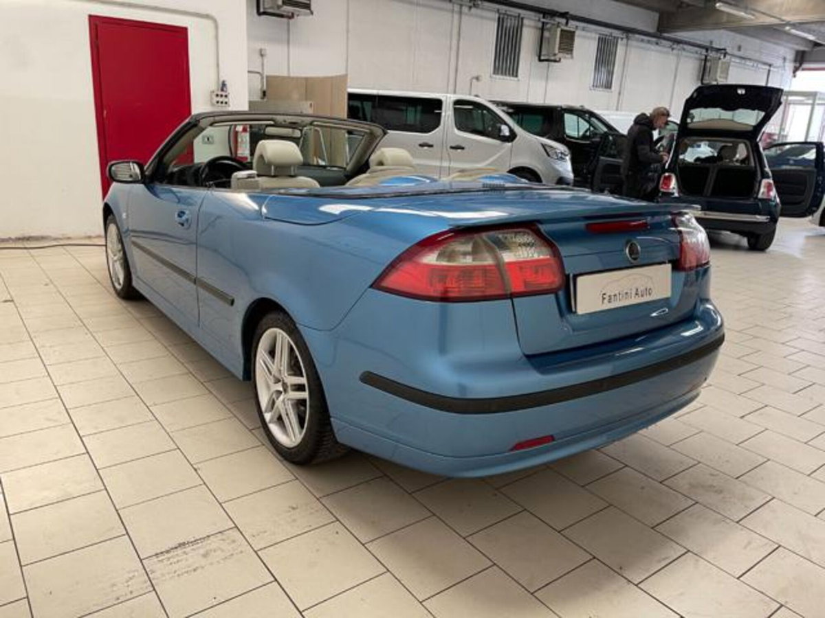 Saab 9-3 Cabrio 2.0 t Vector Edition (5)