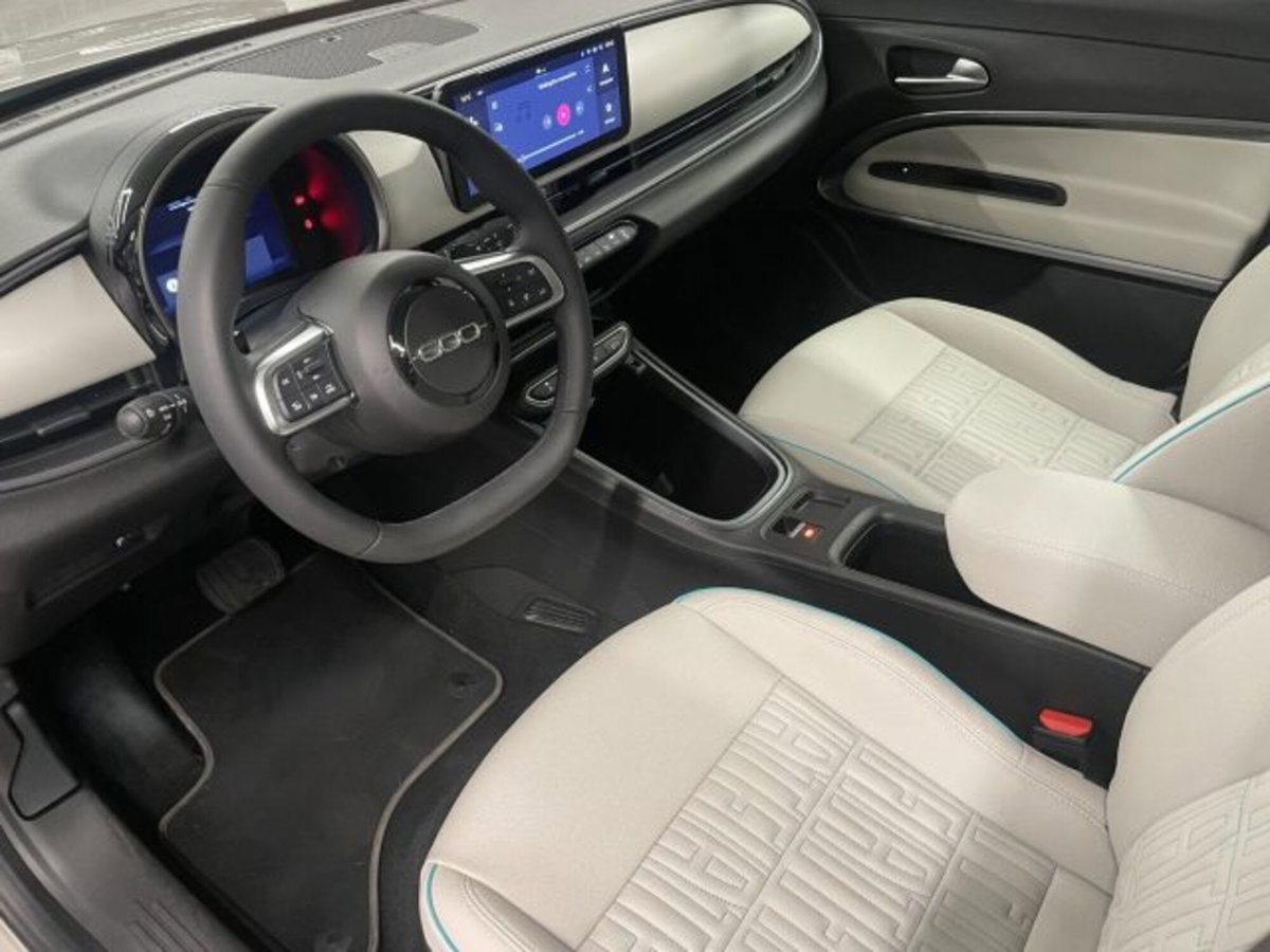 Fiat 600 1.2 hybrid La Prima 110cv auto (8)