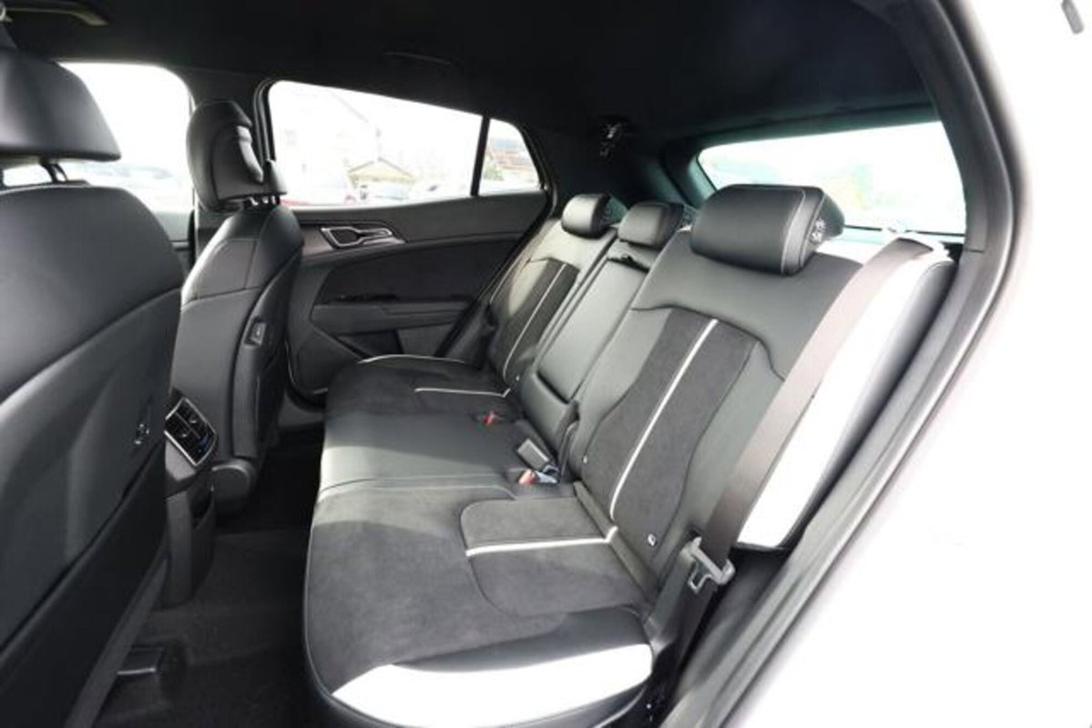 Kia Sportage 1.6 TGDi HEV AT GT-line Plus (8)