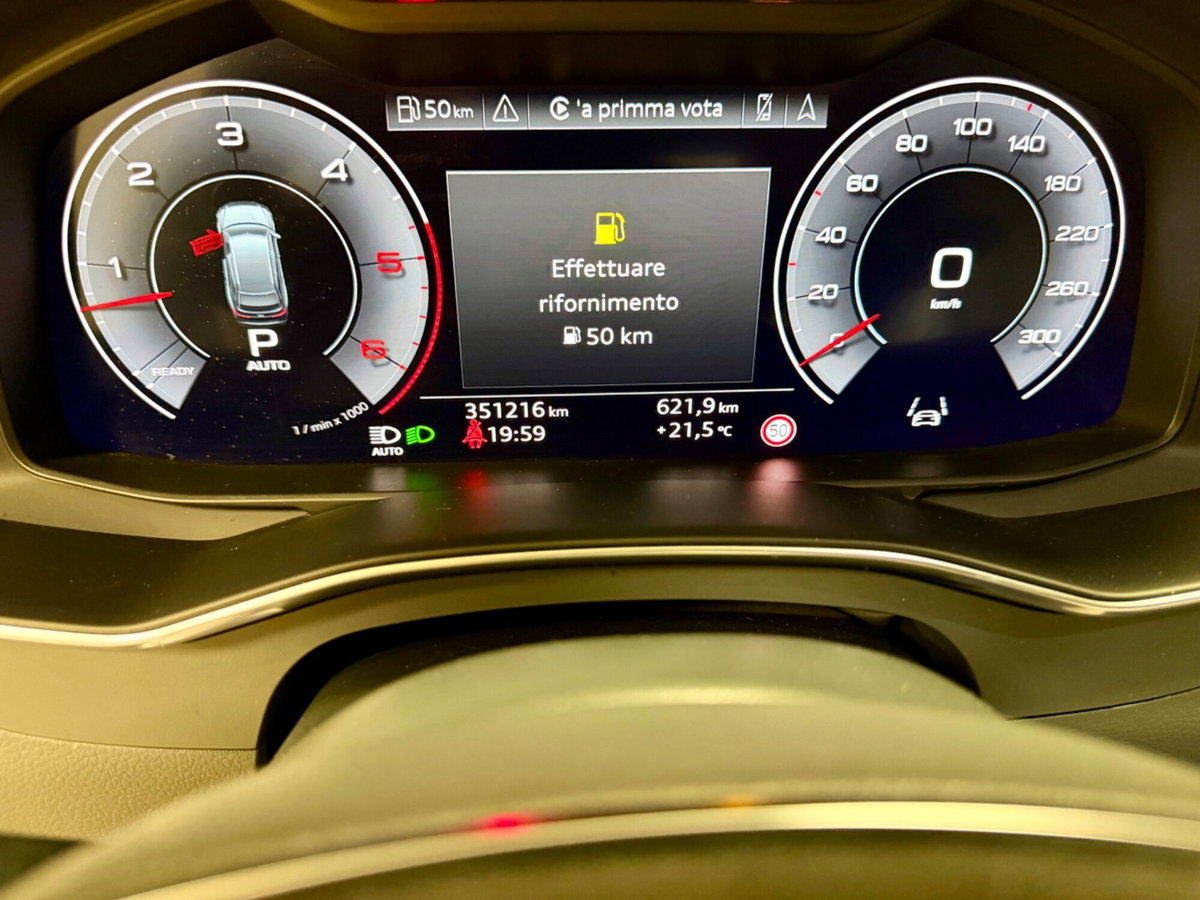 Audi A6 Avant 50 3.0 TDI quattro tiptronic Business Design (14)
