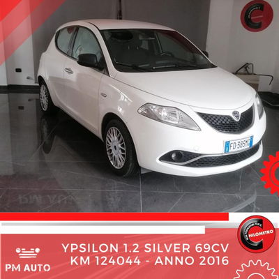 Lancia Ypsilon 1.2 69 CV 5 porte Silver usata