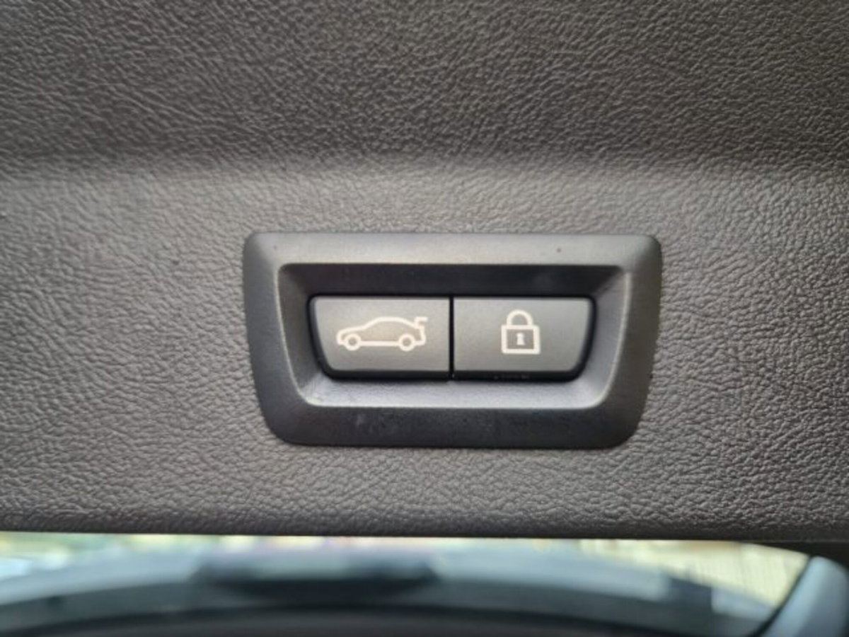 BMW X3 xDrive30d 48V Luxury (15)