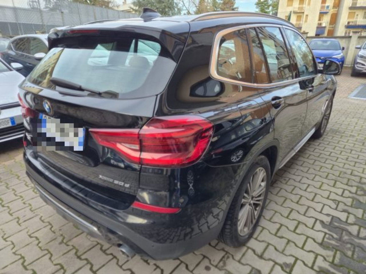 BMW X3 xDrive30d 48V Luxury (4)