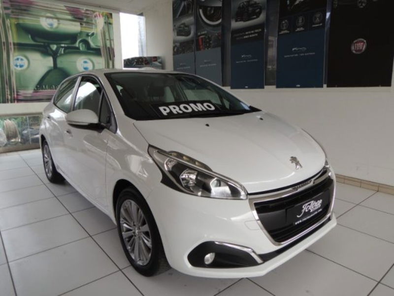 Peugeot 208 82 5 porte Active