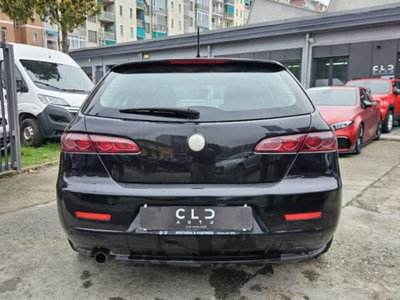 Alfa Romeo 159 SportWagon 1.9 JTDm 16V Sportwagon (4)