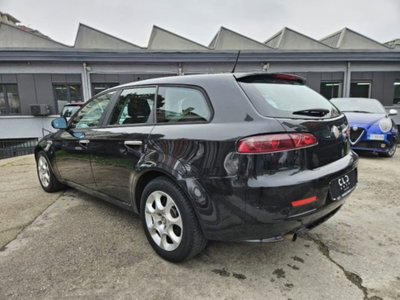 Alfa Romeo 159 SportWagon 1.9 JTDm 16V Sportwagon (5)