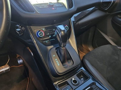 Ford Kuga 2.0 TDCI 120 CV S&S 2WD Powershift ST-Line (13)