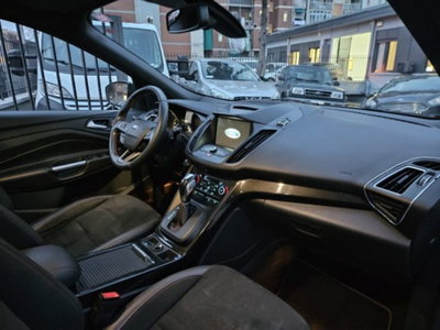 Ford Kuga 2.0 TDCI 120 CV S&S 2WD Powershift ST-Line (16)