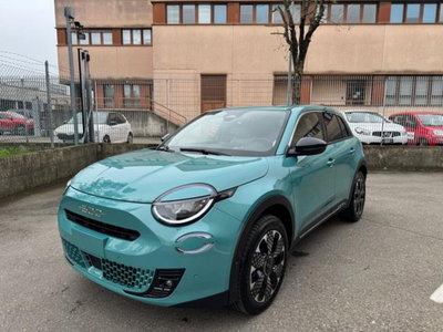 Fiat 600 1.2 hybrid La Prima 110cv auto nuova