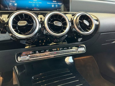 Mercedes-Benz CLA Shooting Brake 200 d Automatic 4Matic Shooting Brake Sport (13)
