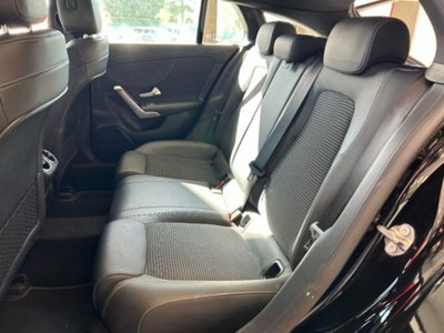 Mercedes-Benz CLA Shooting Brake 200 d Automatic 4Matic Shooting Brake Sport (14)