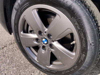 BMW Serie 1 116d 2.0 116CV cat 5 porte Attiva DPF (4)