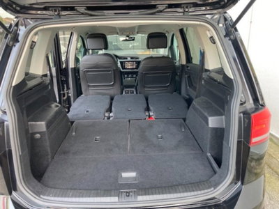 Volkswagen Touran 2.0 tdi Business dsg (19)