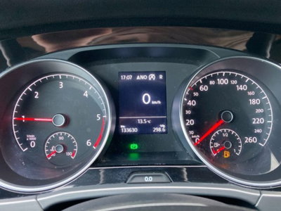 Volkswagen Touran 2.0 tdi Business dsg (9)