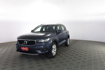 Volvo XC40 T2 Geartronic Momentum Pro usata