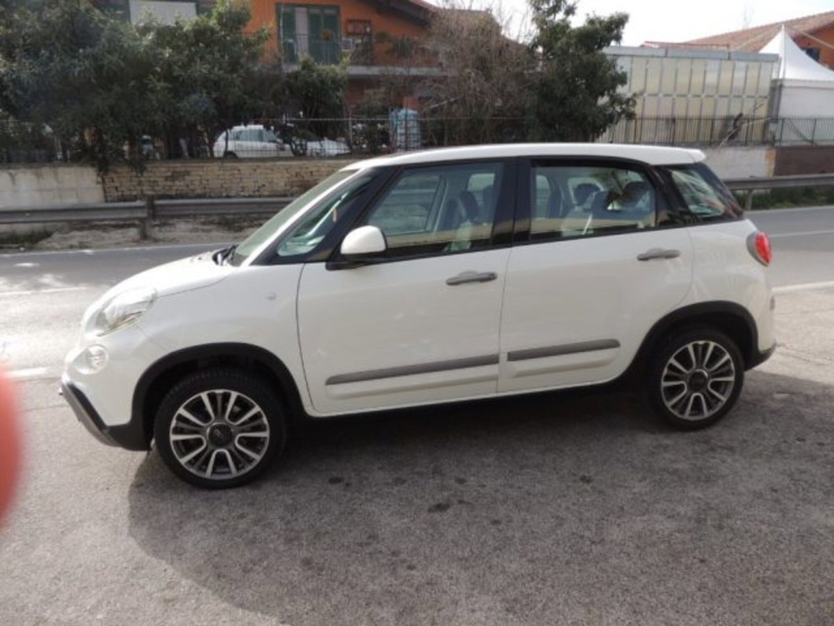 Fiat 500L 1.3 Multijet 95 CV City Cross (13)