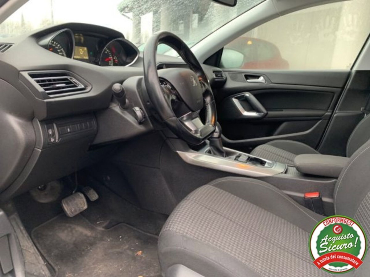 Peugeot 308 SW BlueHDi 150 S&S EAT6 Allure (11)