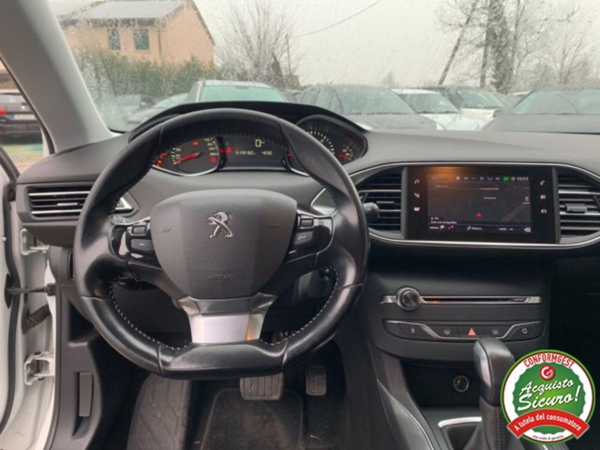 Peugeot 308 SW BlueHDi 150 S&S EAT6 Allure (13)