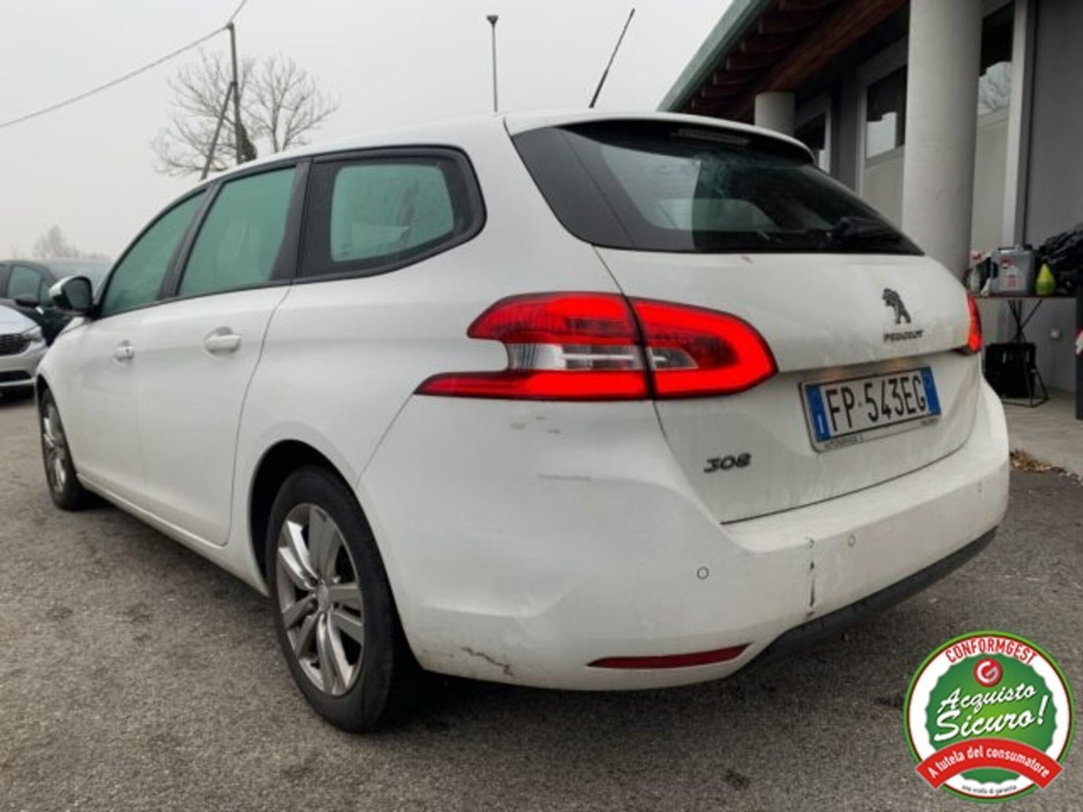 Peugeot 308 SW BlueHDi 150 S&S EAT6 Allure (3)