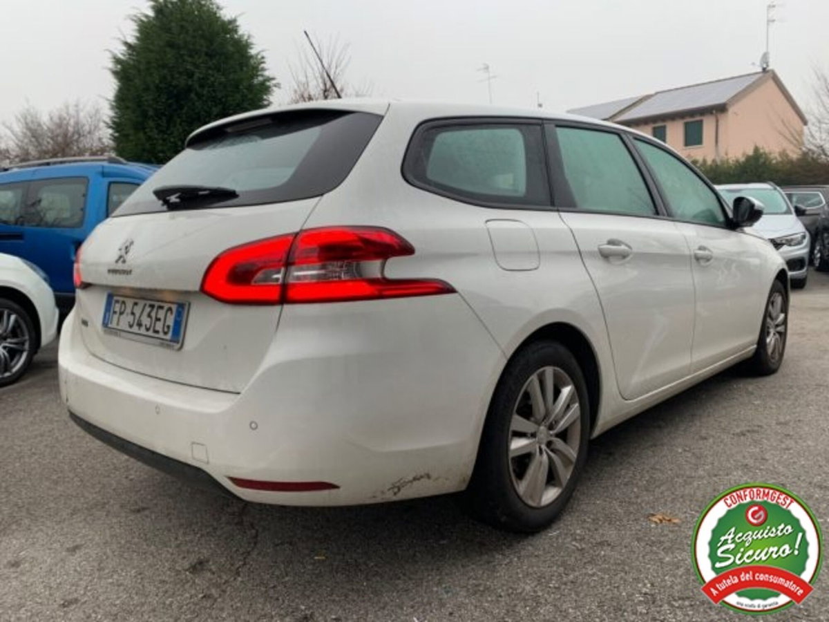 Peugeot 308 SW BlueHDi 150 S&S EAT6 Allure (4)