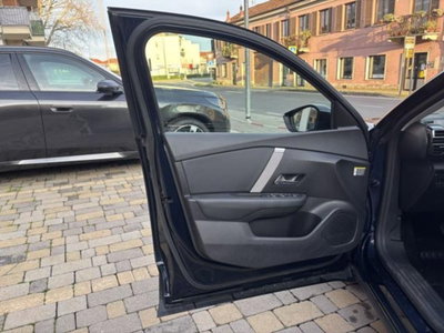 Citroen C4 1.5 bluehdi Max s&s 130cv eat8 (19)