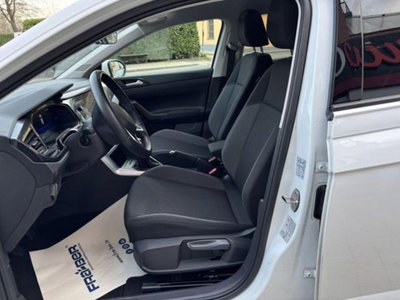 Volkswagen Taigo 1.0 tsi Life 95cv (6)
