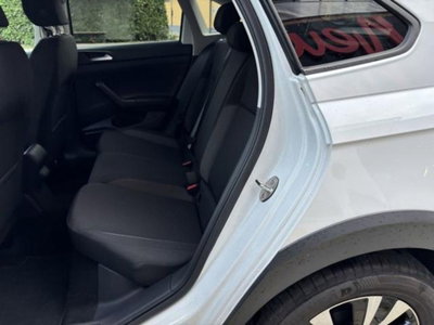 Volkswagen Taigo 1.0 tsi Life 95cv (7)
