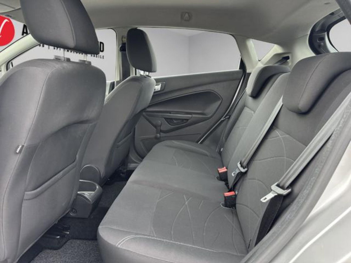 Ford Fiesta 1.2 60CV 5p. Tit. (12)