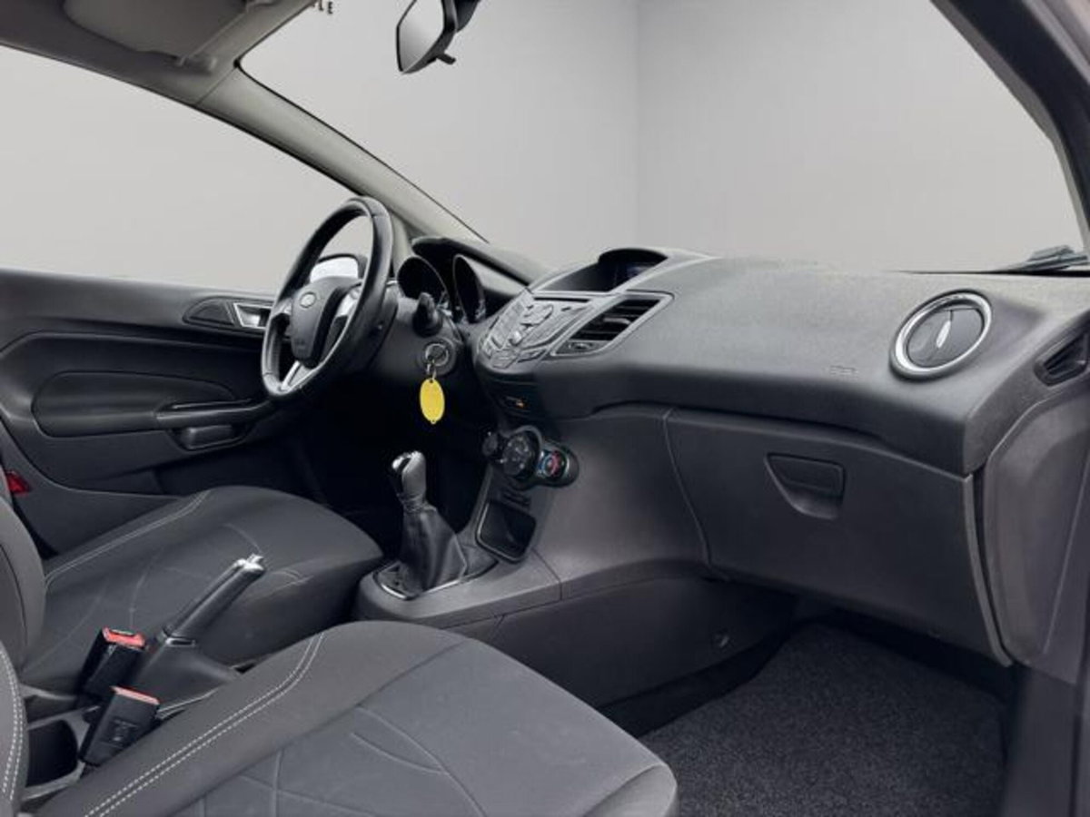 Ford Fiesta 1.2 60CV 5p. Tit. (16)
