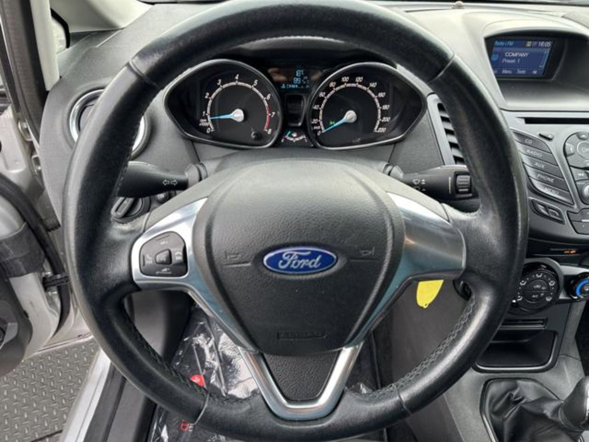 Ford Fiesta 1.2 60CV 5p. Tit. (8)