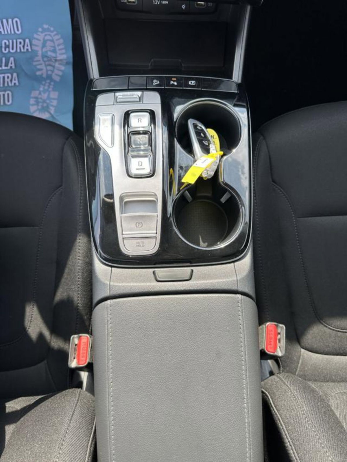 Hyundai Tucson 1.6 hev Xline 4wd auto (13)