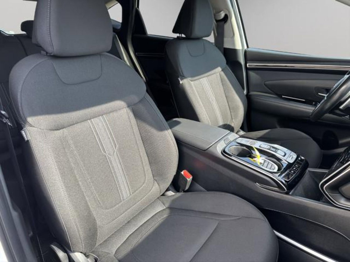 Hyundai Tucson 1.6 hev Xline 4wd auto (17)