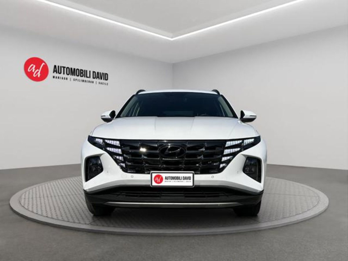 Hyundai Tucson 1.6 hev Xline 4wd auto (5)