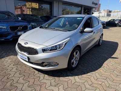 Kia cee'd 1.4 CVVT 5 porte Cool usata