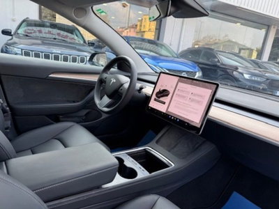 Tesla Model 3 Model 3 Long Range Dual Motor AWD (10)