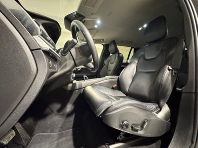 Volvo XC90 D5 AWD Geartronic Kinetic (12)