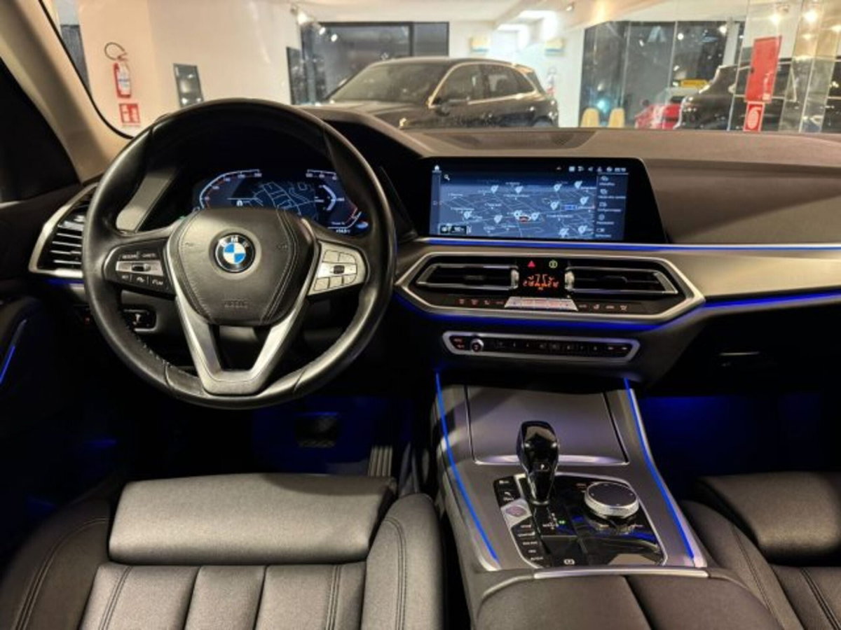 BMW X5 xDrive25d (10)