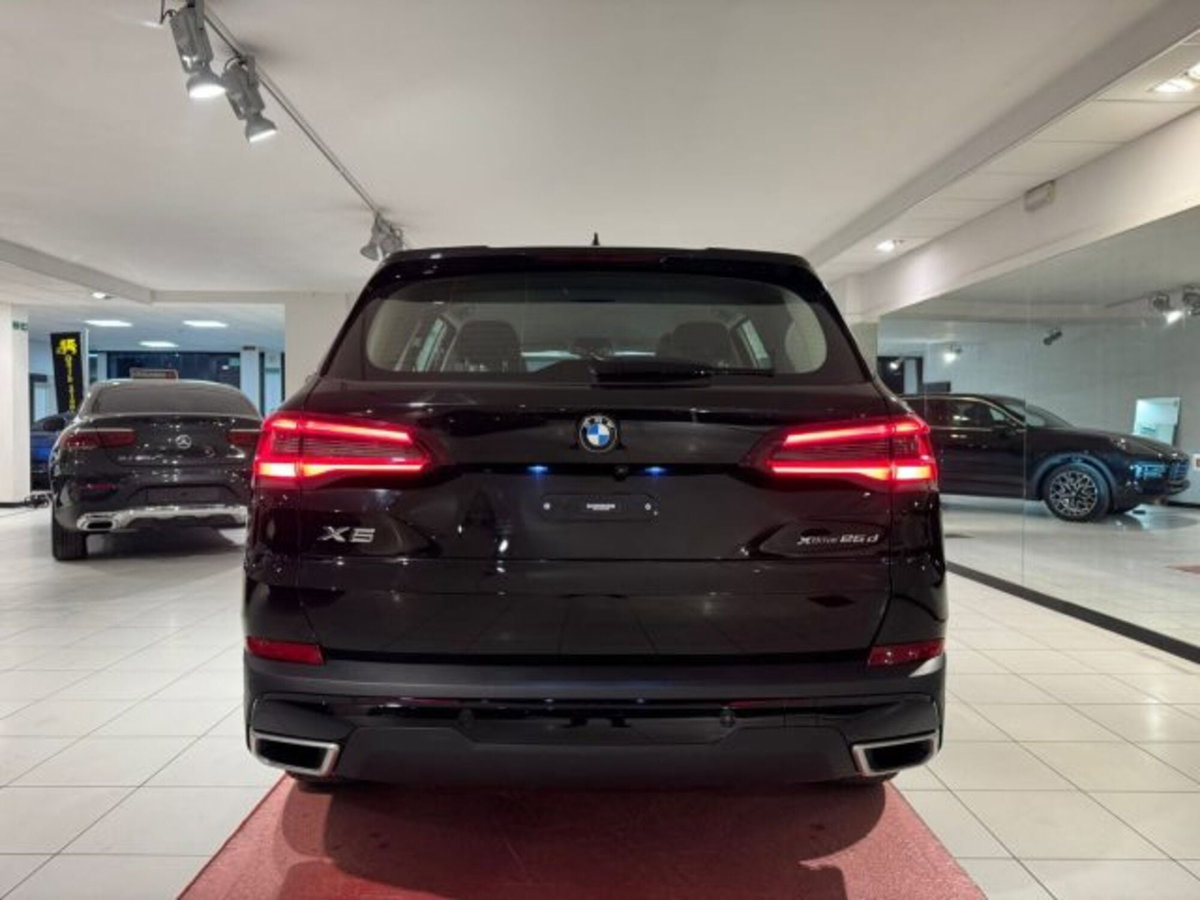 BMW X5 xDrive25d (6)