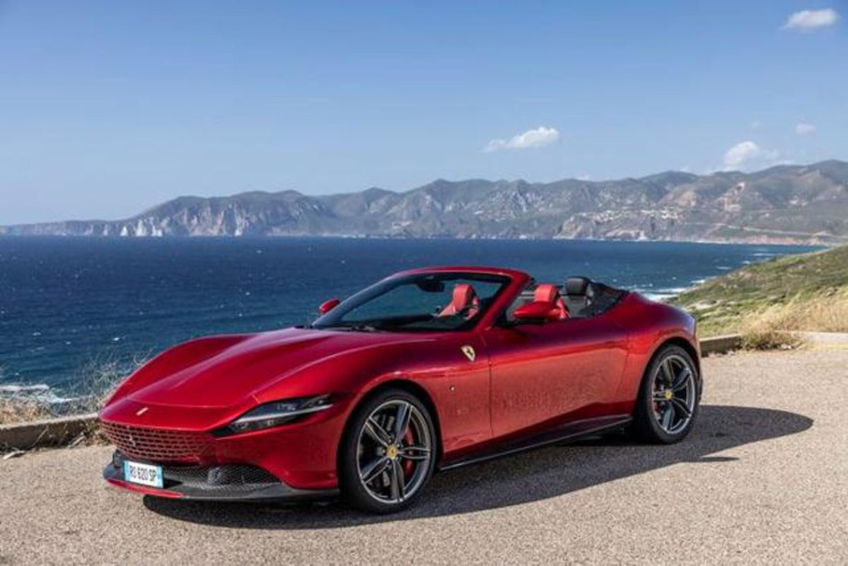 Ferrari Roma Spider 3.9 F1 dct (2)