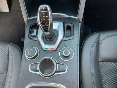 Alfa Romeo Stelvio Stelvio 2.2 Turbodiesel 190 CV AT8 Q4 Super Business (12)