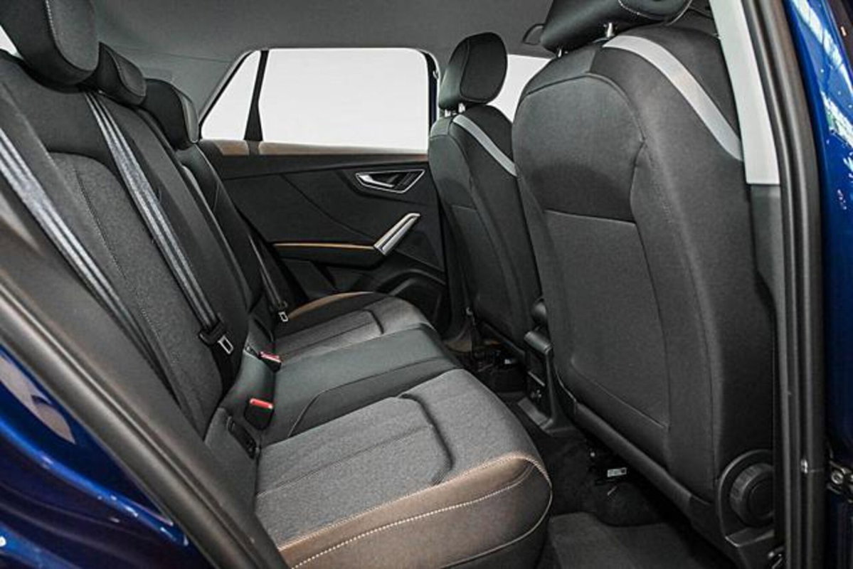 Audi Q2 Q2 35 TDI quattro S tronic S line Edition (13)