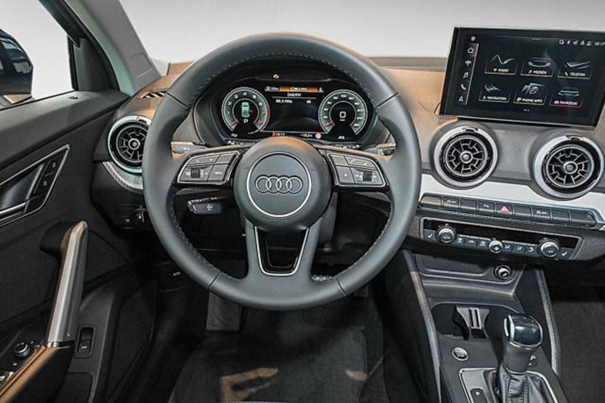 Audi Q2 Q2 35 TDI quattro S tronic S line Edition (6)