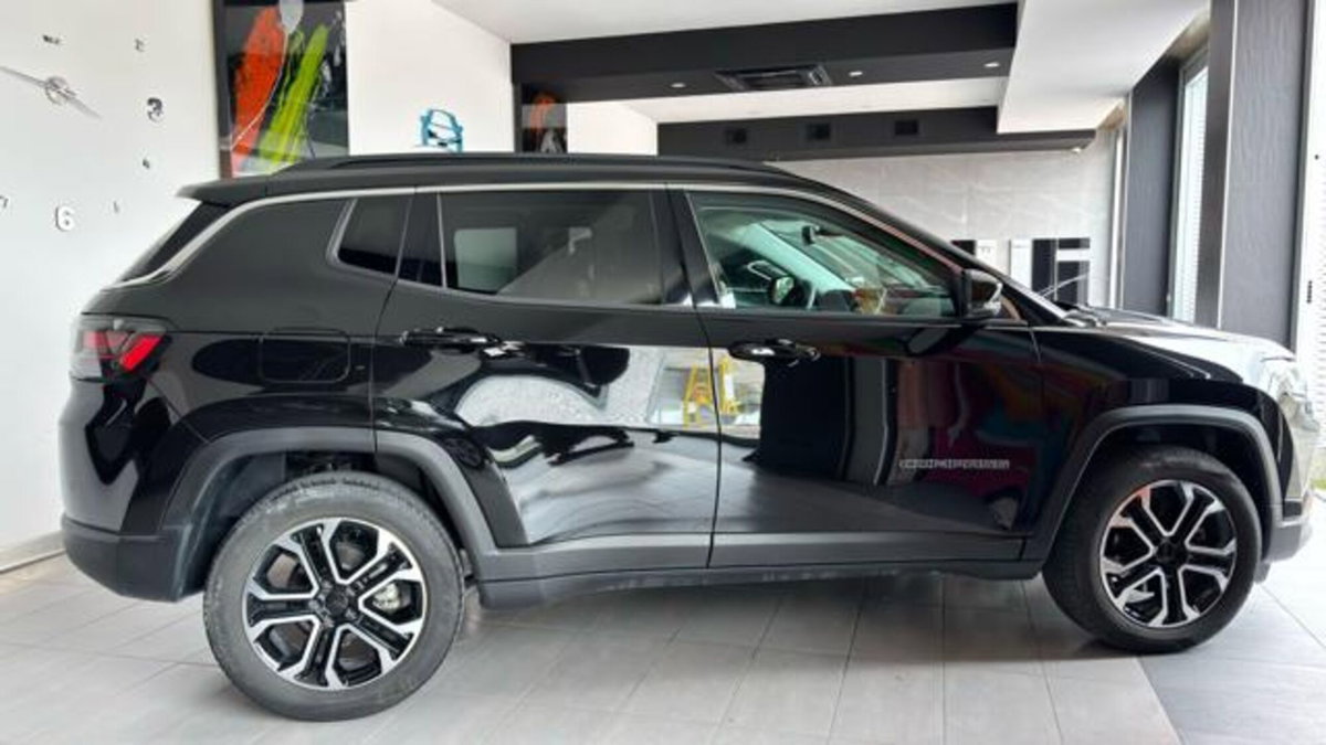 Jeep Compass 1.5 Turbo T4 130CV MHEV 2WD Limited (4)