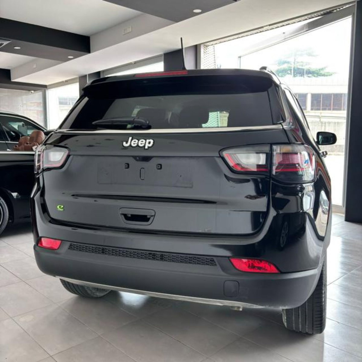 Jeep Compass 1.5 Turbo T4 130CV MHEV 2WD Limited (6)
