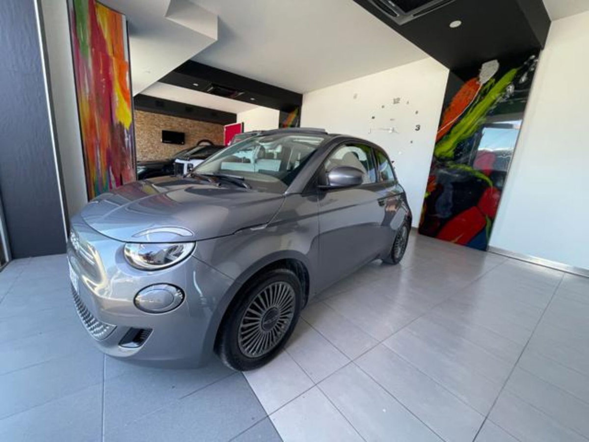 Fiat 500 Cabrio Icon Cabrio 42 kWh (6)