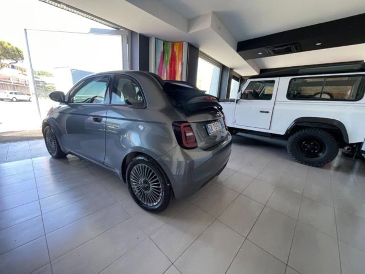 Fiat 500 Cabrio Icon Cabrio 42 kWh (7)