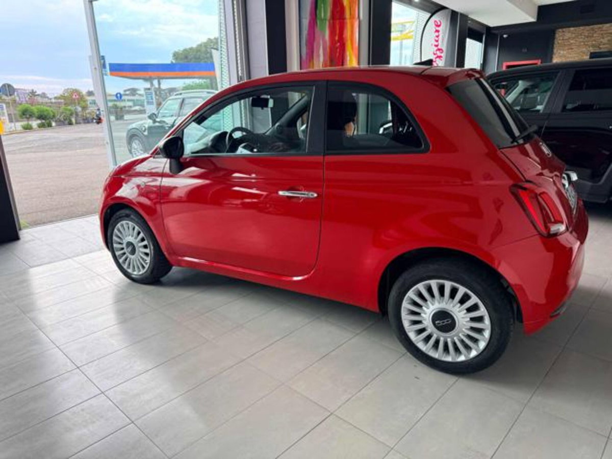 Fiat 500 1.0 Hybrid Red (2)