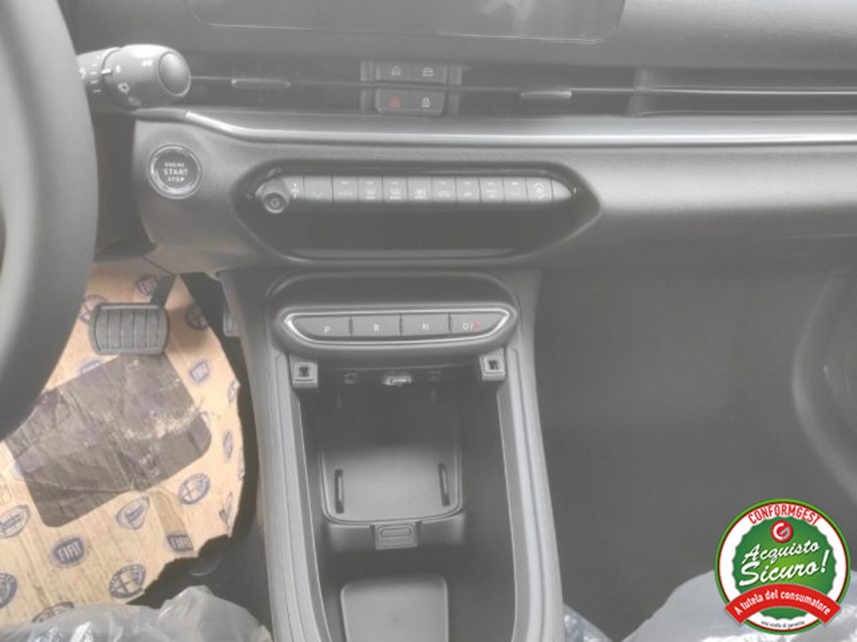 Fiat 600 1.2 hybrid Pop 110cv auto (9)