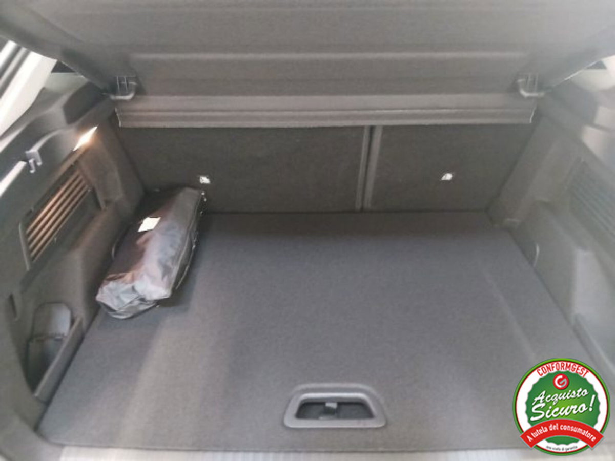 Citroen C4 1.2 puretech Plus s&s 130cv eat8 (7)