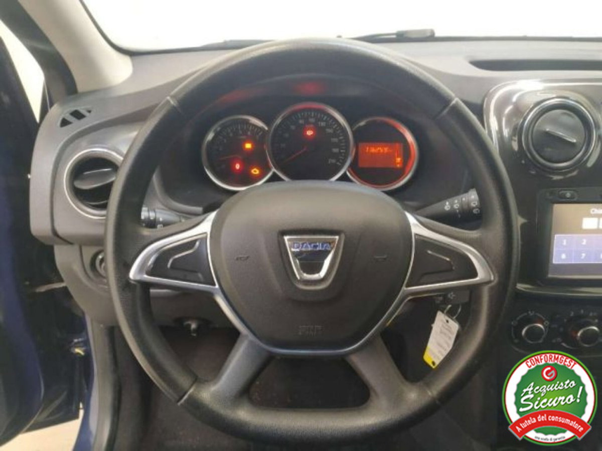 Dacia Sandero 1.5 dCi 8V 75CV Lauréate N1 (8)